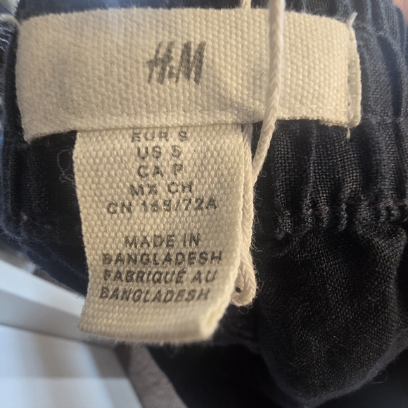 H & M Linen Pants Small. Navy Blue.  Drawstring. 28" length, 13" elastic waist - Picture 7 of 8